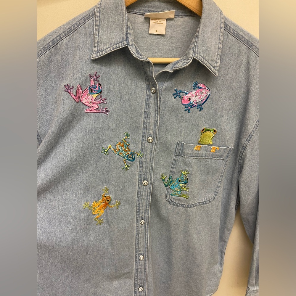 Tia Designs Frog 100%cotton Button Up JeanShirt size L